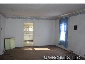 10 Holcombe Road - Photo 4
