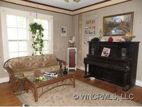 141 Russell Drive - Photo 10