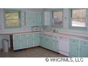 80 Cherry St. - Photo 2
