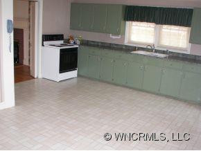 11 Johnson Drive - Photo 4