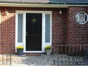 6 Griffing Boulevard - Photo 2
