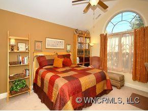4 MOUNTAIN MEADOW CIRCLE - Photo 6