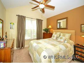 4 MOUNTAIN MEADOW CIRCLE - Photo 7