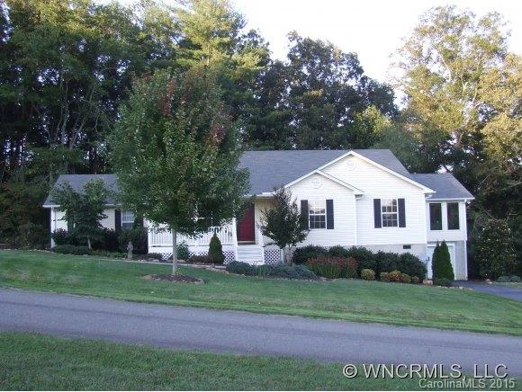 15 Cane Creek Circle