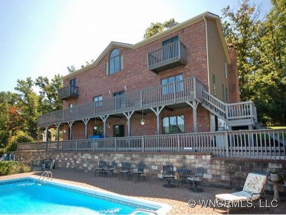 83 Cozy Mountain Lane