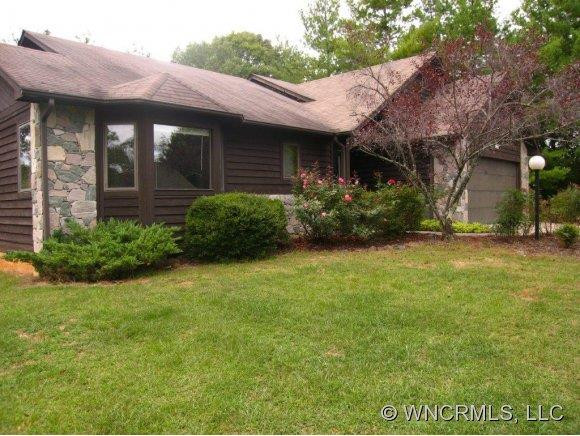 38 Hillcreek