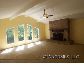 28 Camaro Drive - Photo 2