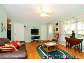 153 Whitney Drive - Photo 3