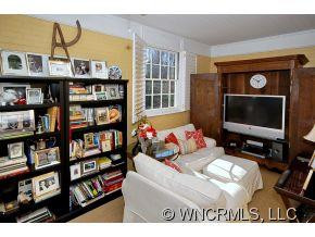 20 Hilltop Road - Photo 8