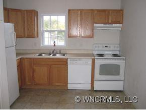237 B Camelot Drive - Photo 2