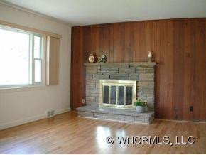 23 Meadowview Road - Photo 2