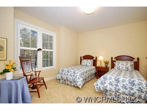 92 Shadowleaf Drive - Photo 11