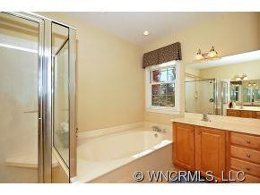 92 Shadowleaf Drive - Photo 10