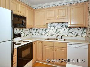205 Forrestwood Court - Photo 5