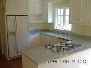 134 North Main Street - Photo 2