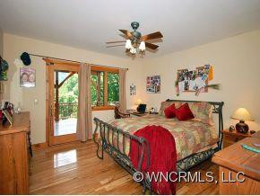 307 BANKER DRIVE - Photo 12