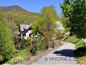 307 BANKER DRIVE - Photo 15