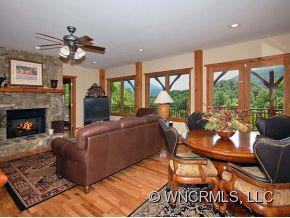 307 BANKER DRIVE - Photo 10