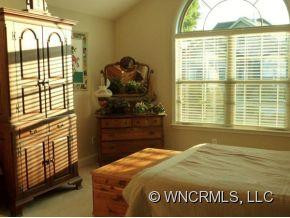 52 Mountain Meadow Circle - Photo 9