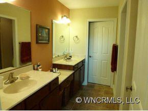 52 Mountain Meadow Circle - Photo 10