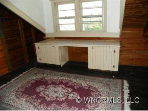 10 Robertson Street - Photo 11