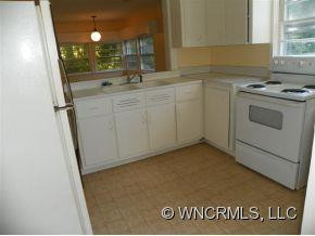 10 Robertson Street - Photo 7