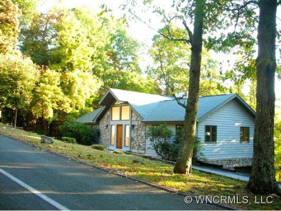 23 Chestnut Ridge Road