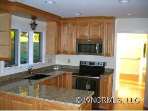 23 Chestnut Ridge Road - Photo 3