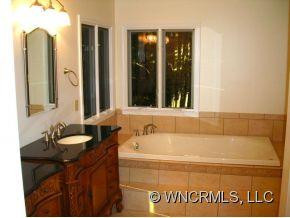 23 Chestnut Ridge Road - Photo 6