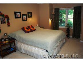 26 Spring Hill Circle - Photo 3