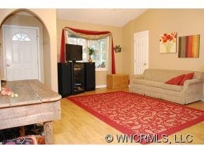 26 Spring Hill Circle - Photo 4