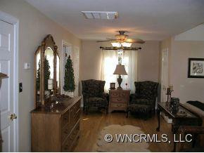 4434 Lake Adger Parkway - Photo 9