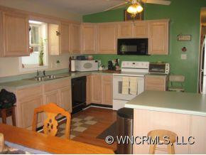 145 Ginger Lane - Photo 4