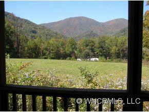 16 Donald Circle - Photo 2