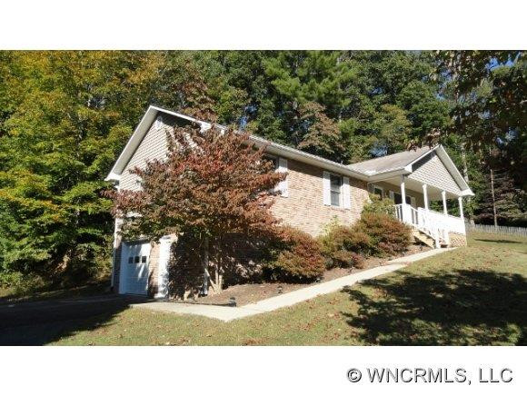 409 Grouse Lane