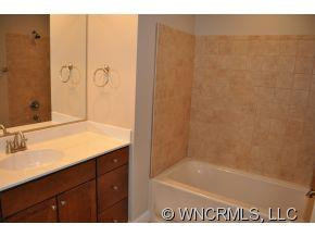 305 Nottingham Road - Photo 3