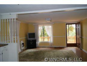 210 Poplar Lane - Photo 2