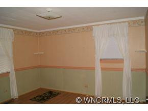 210 Poplar Lane - Photo 5