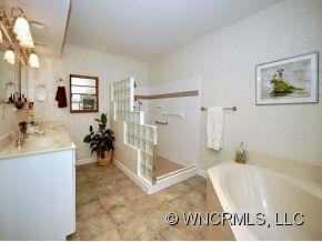34 ABBEY LANE - Photo 6