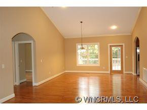 56 Hannah Drive - Photo 4