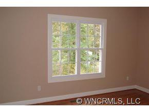 56 Hannah Drive - Photo 8