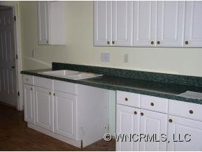 435 Acorn Alley - Photo 6