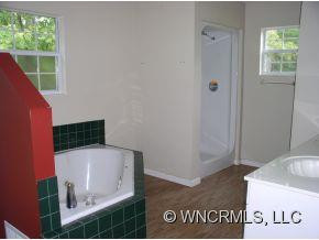 435 Acorn Alley - Photo 8