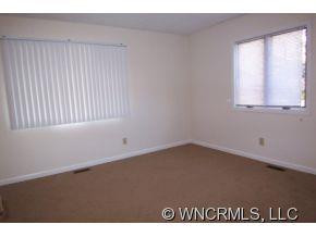 702 Red Oak Drive - Photo 9