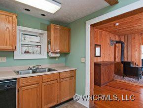 396 South Carolina Terrace - Photo 8
