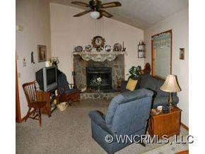 34 Silverwood Drive - Photo 4