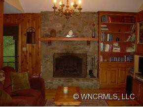 642 Paradise Circle - Photo 5