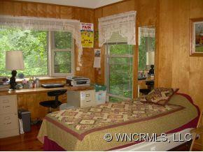 642 Paradise Circle - Photo 9