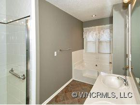 506 Windsor Forest Court - Photo 10