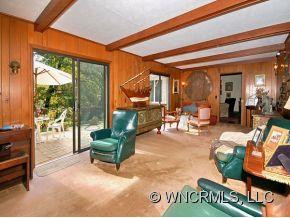 396 RICKEL DRIVE - Photo 7